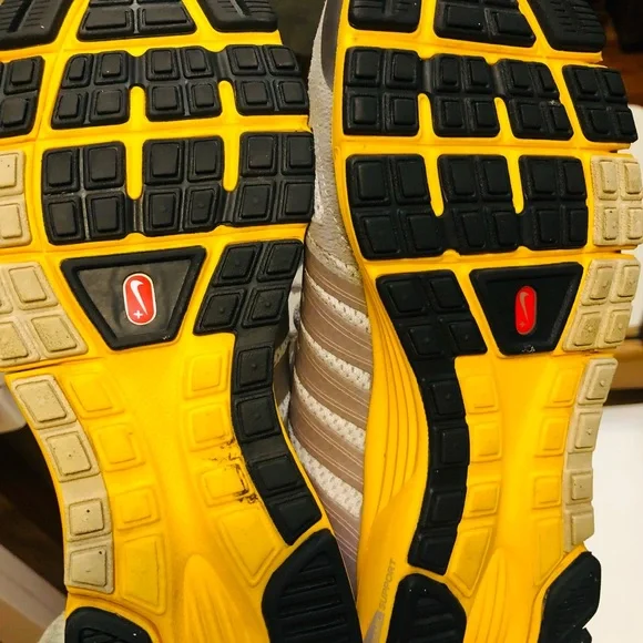 Nike shoes size 6.5 - Picture 6 of 7